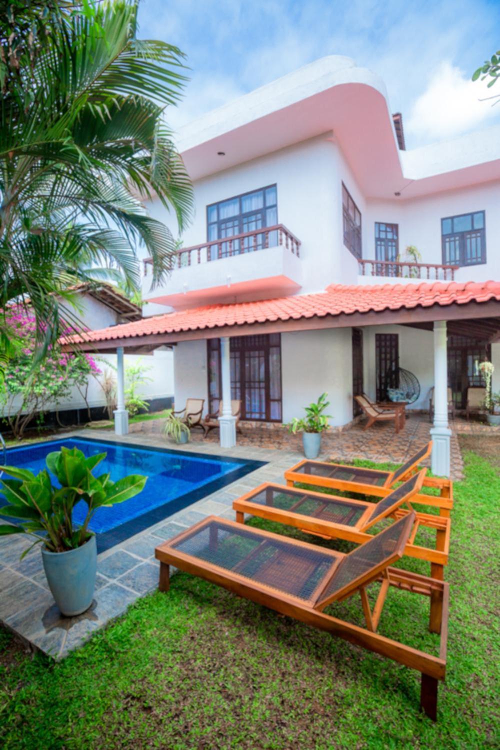 Nibbana Mirissa Hotel Exterior photo